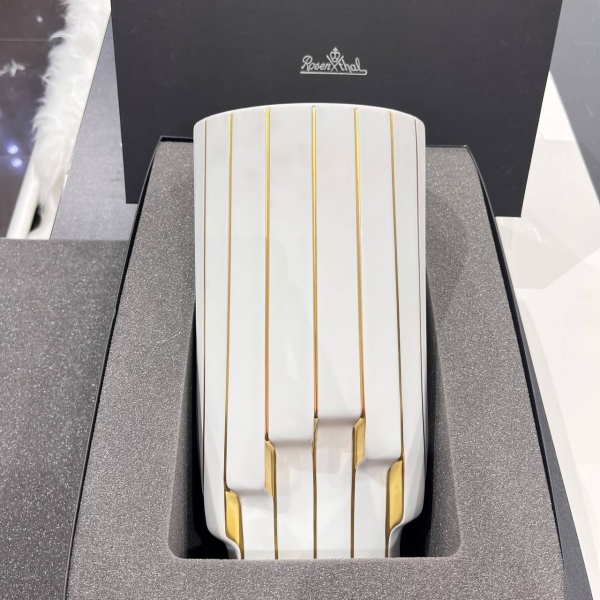 Ваза 30см White-Gold Strip